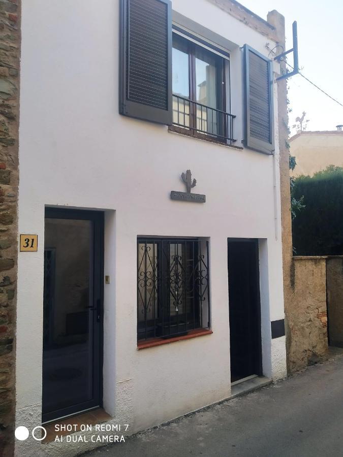 Can Cactus Garriguella Exterior photo